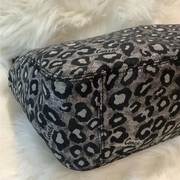 LIKE NEW Coach Ocelot Leopard Shoulder/Hobo Bag Purse - Picture 9 of 13
